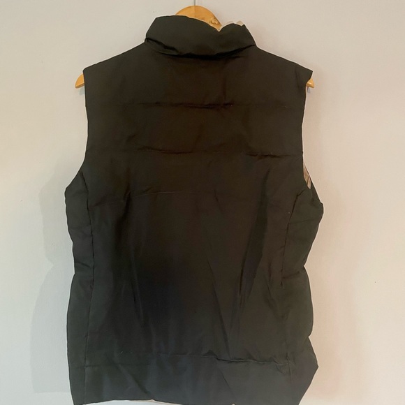 Reversible Vest - Picture 3 of 6